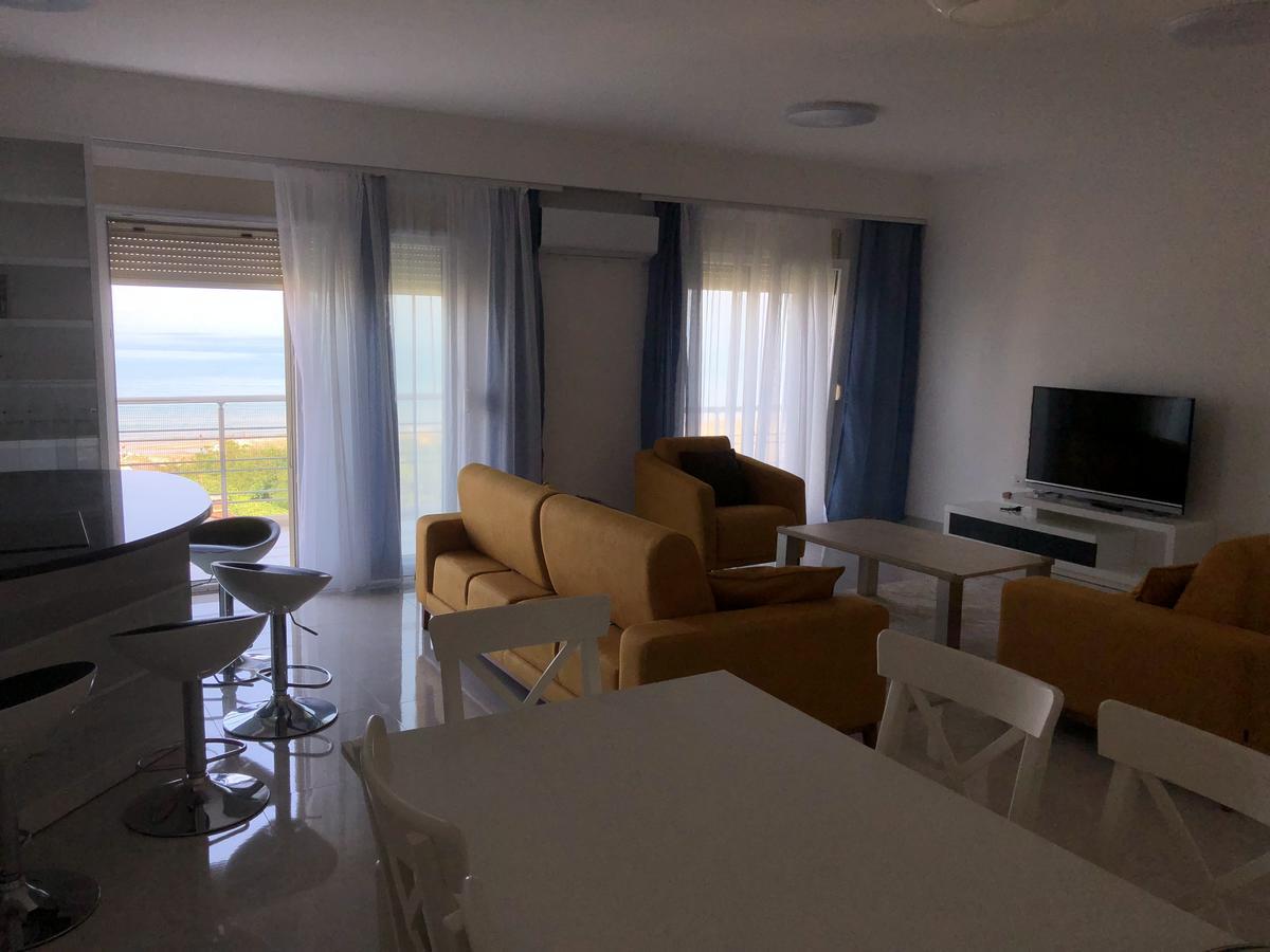 Alba Luxury Apartment ดูร์เรส ภายนอก รูปภาพ