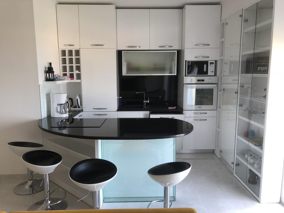 Alba Luxury Apartment ดูร์เรส ภายนอก รูปภาพ